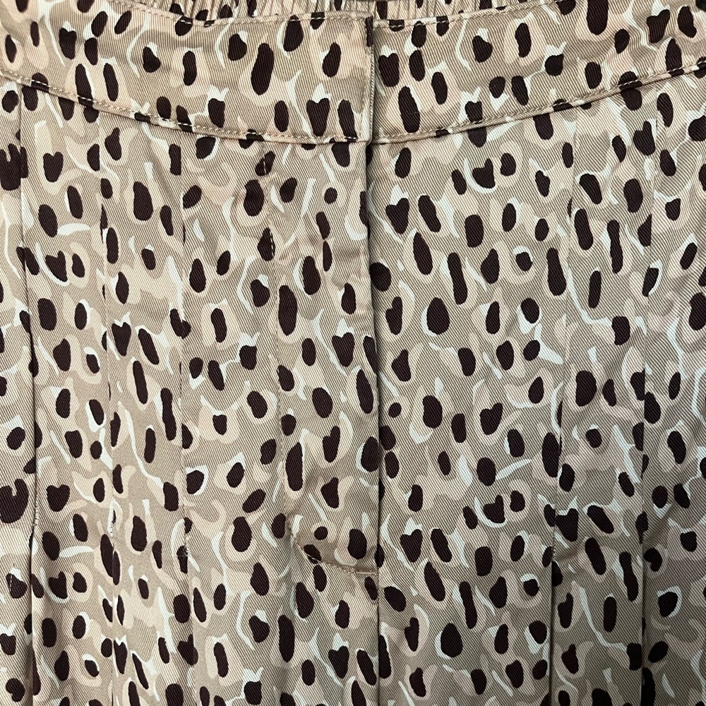 Anthropologie Isobel Pleated Leopard Print Wide-Leg Pants - Picture 4 of 9